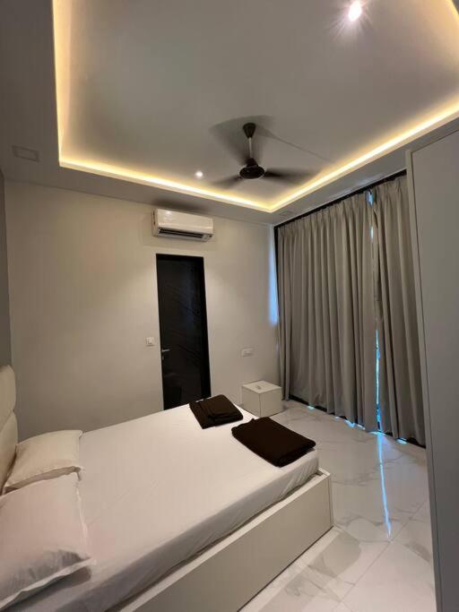 Stayhaven Starmount 4Bhk & Pool มุมไบ ภายนอก รูปภาพ